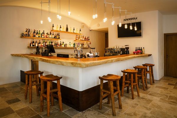 SANT'EFIS HOTEL -Nora (Cagliari)  - Asta Asta a tempo AIRC - Associazione Nazionale - Case d'Asta italiane