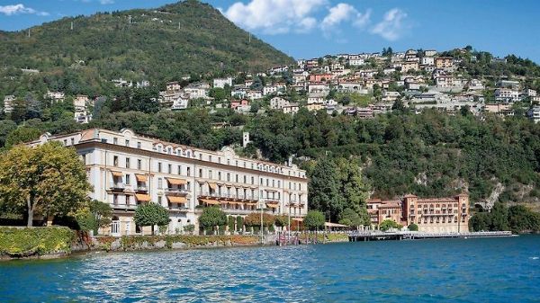 VILLA D'ESTE - Lago di Como  - Asta Asta a tempo AIRC - Associazione Nazionale - Case d'Asta italiane