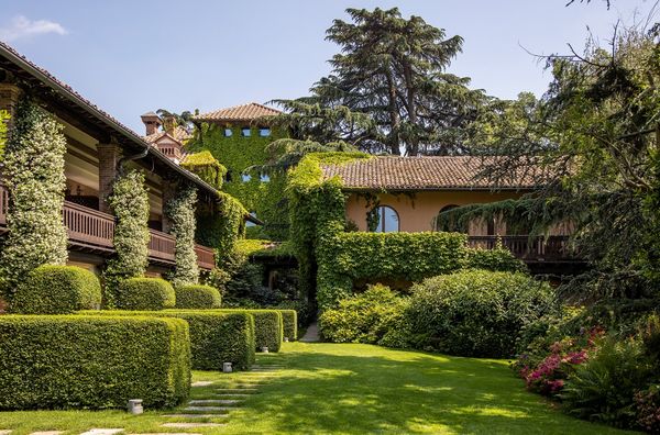 L�ALBERETA RELAIS & CHATEAUX, Erbusco, Franciacorta (Brescia)  - Asta Asta a tempo AIRC - Associazione Nazionale - Case d'Asta italiane