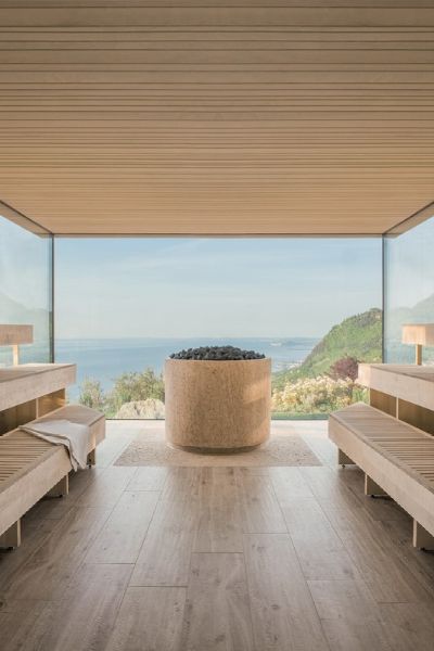 LEFAY RESORT a scelta se Lago di Garda o Dolomiti  - Asta Asta a tempo AIRC - Associazione Nazionale - Case d'Asta italiane