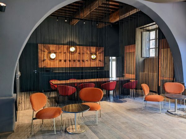 LACQUA VINEYARD -� CHEF ANTONINO CANNAVACCIUOLO  - Asta Asta a tempo AIRC - Associazione Nazionale - Case d'Asta italiane