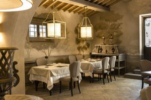 FATTORIA di TORRE A CONA - San Donato in Collina, Rignano sull'Arno (Firenze)  - Asta Asta a tempo AIRC - Associazione Nazionale - Case d'Asta italiane