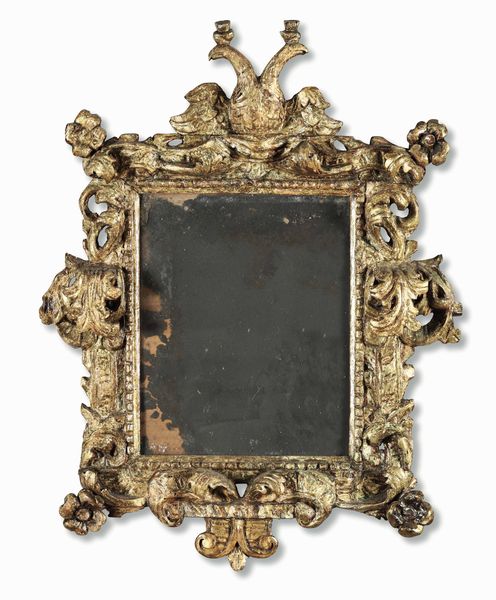 Specchiera in legno intagliato e dorato, Emilia XVII secolo  - Asta Cornici antiche - Associazione Nazionale - Case d'Asta italiane