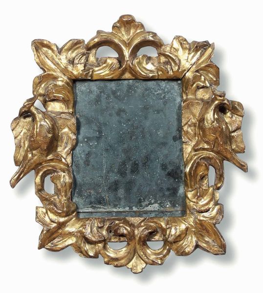 Cornice a cartoccio in legno riccamente intagliato e dorato. Veneto XVII secolo  - Asta Cornici antiche - Associazione Nazionale - Case d'Asta italiane