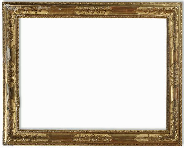 Cornice in legno dorato e bulinato. Venezia XVIII secolo  - Asta Cornici antiche - Associazione Nazionale - Case d'Asta italiane