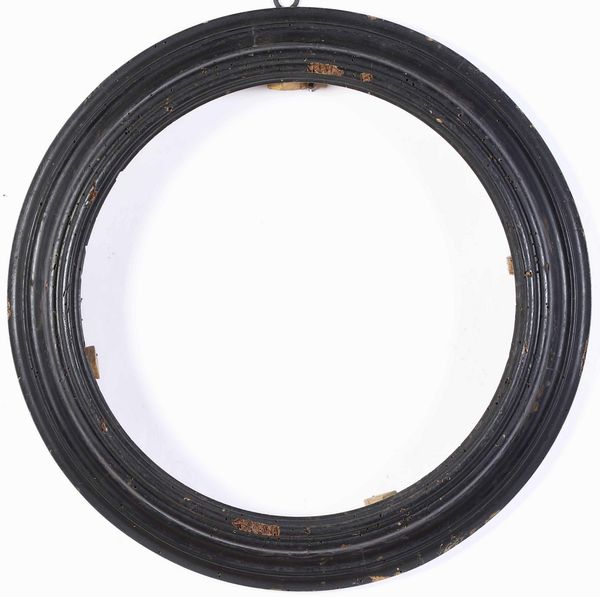 Cornice circolare modanata �Salvator Rosa� in legno ebanizzato. Toscana XVII secolo  - Asta Cornici antiche - Associazione Nazionale - Case d'Asta italiane
