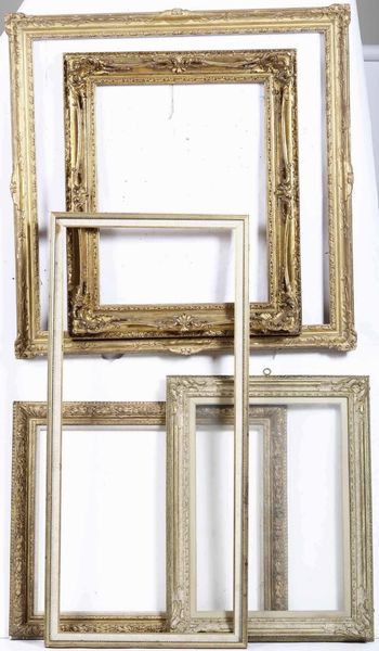 Lotto di 5 cornici in legno di diverse  - Asta Cornici antiche - Associazione Nazionale - Case d'Asta italiane