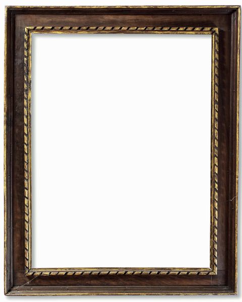 Cornice in legno di noce. Italia centrale XVI secolo  - Asta Cornici antiche - Associazione Nazionale - Case d'Asta italiane