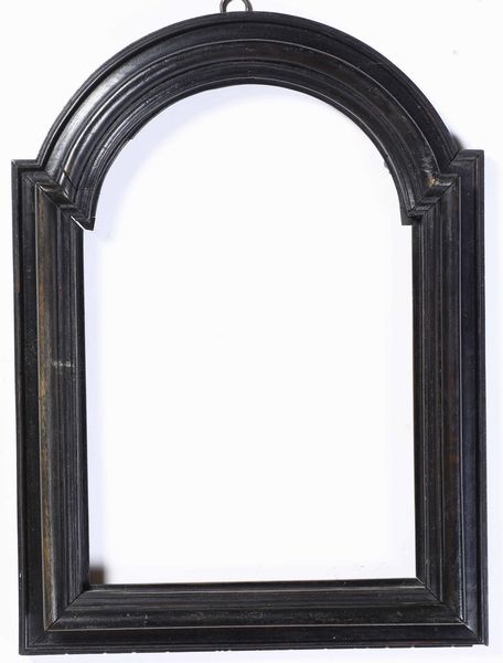 Cornice a tabernacolo in legno ebanizzato  - Asta Cornici antiche - Associazione Nazionale - Case d'Asta italiane