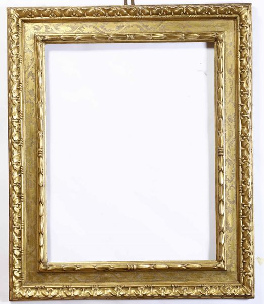 Cornice a cassetta in legno dorato e bulinato. Emilia XVI-XVII secolo  - Asta Cornici antiche - Associazione Nazionale - Case d'Asta italiane