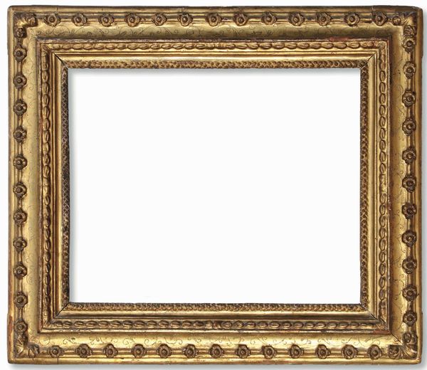 Cornice a tre ordini di intaglio con decoro bulinato e dorato. Emilia met� XVIII secolo  - Asta Cornici antiche - Associazione Nazionale - Case d'Asta italiane