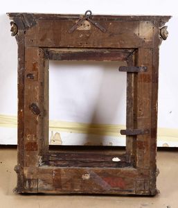 Cornice architettonica a edicola di epoca rinascimentale. Toscana XVI secolo  - Asta Cornici antiche - Associazione Nazionale - Case d'Asta italiane