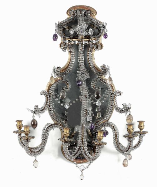 Coppia di grandi lumiere da parete a quattro luci in cristallo di Rocca, quarzo viola, ametista e citrini. Piemonte, XVIII secolo  - Asta Dimore italiane - Associazione Nazionale - Case d'Asta italiane