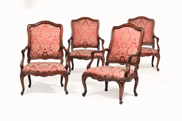 Quattro poltrone in legno intagliato, Genova XVIII secolo  - Asta Dimore italiane - Associazione Nazionale - Case d'Asta italiane