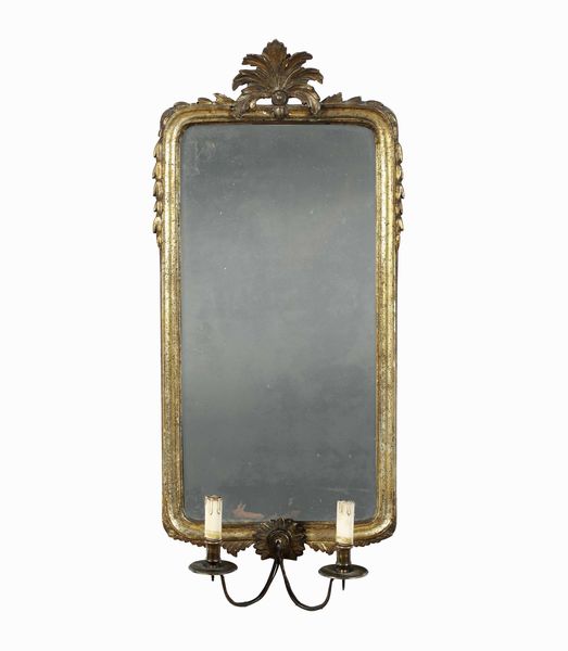 Coppia di ventole in legno dorato a mecca. Napoli XVIII secolo  - Asta Dimore italiane - Associazione Nazionale - Case d'Asta italiane