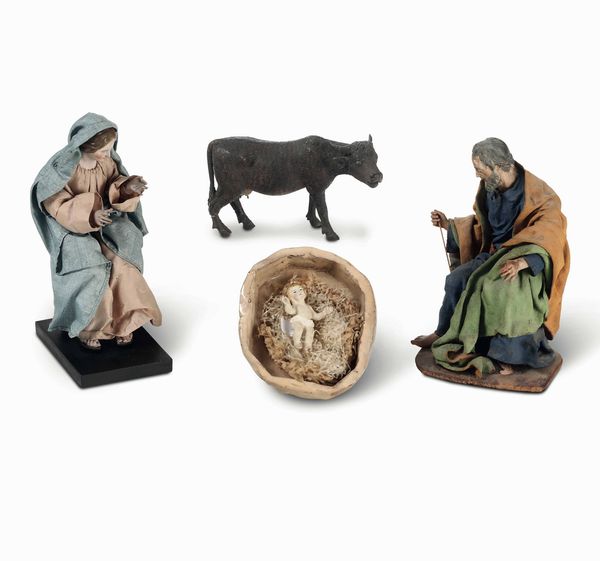 Quattro figure da presepe in cartapesta e terracotta. Nativit con bue. XIX-XX secolo  - Asta Dimore italiane - Associazione Nazionale - Case d'Asta italiane