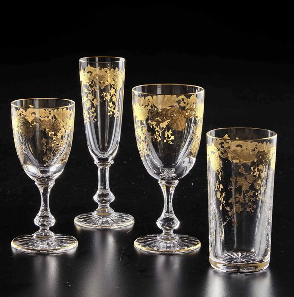 Eccezionale e raro servizio di calici Massenet Gold <BR>Francia, Manifattura Saint Louis, XX secolo  - Asta L'art de la table - Associazione Nazionale - Case d'Asta italiane