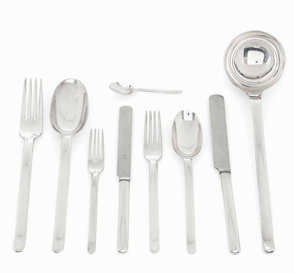Servizio di posate in argento 925. Argenteria milanese del XX secolo. Argentiere San Lorenzo, designer Antonio Piva  - Asta L'art de la table - Associazione Nazionale - Case d'Asta italiane