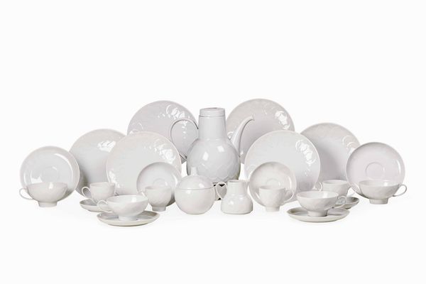 Servizio da t e caff Lotus<BR>Germania, Manifattura Rosenthal, XX secolo<BR>  - Asta L'art de la table - Associazione Nazionale - Case d'Asta italiane