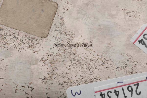 Cestino. Argento fuso, traforato e cesellato. Europa centrale primo quarto del XX secolo. Marchio di importazione austro ungarico in uso dal 1891 al 1901 e dellargentiere viennese Schwarz & Steiner  - Asta L'art de la table - Associazione Nazionale - Case d'Asta italiane