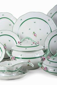 Servizio da tavola Rosa di Vienna <BR>Ungheria, Manifattura Herend, XX secolo  - Asta L'art de la table - Associazione Nazionale - Case d'Asta italiane