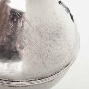 Brocca in argento fuso. Argenteria italiana della prima met del XX secolo. Argentiere Cesa, Alessandria  - Asta L'art de la table - Associazione Nazionale - Case d'Asta italiane