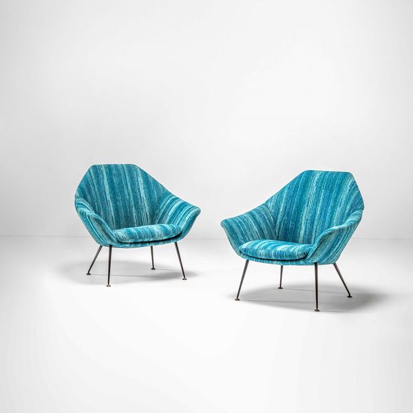 GASTONE RINALDI : Due poltrone mod. P43  - Asta Fine design - Associazione Nazionale - Case d'Asta italiane