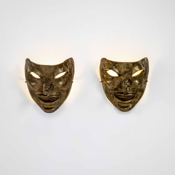 Elizabeth Garouste e Mattia Bonetti : Due appliques mod. Maschera  - Asta Fine design - Associazione Nazionale - Case d'Asta italiane