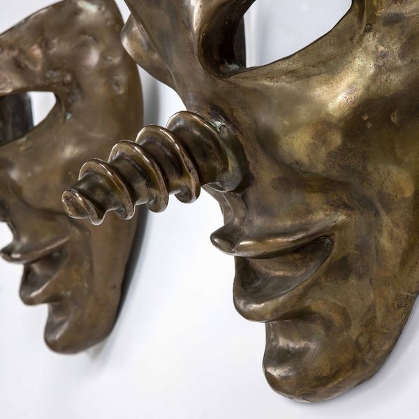Elizabeth Garouste e Mattia Bonetti : Due appliques mod. Maschera  - Asta Fine design - Associazione Nazionale - Case d'Asta italiane