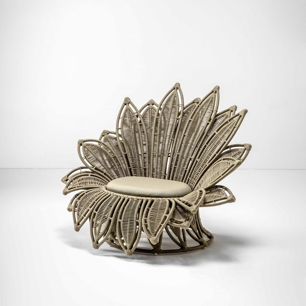 Sergio Matos : Poltrona mod. Flor do Mandacaru  - Asta Fine design - Associazione Nazionale - Case d'Asta italiane