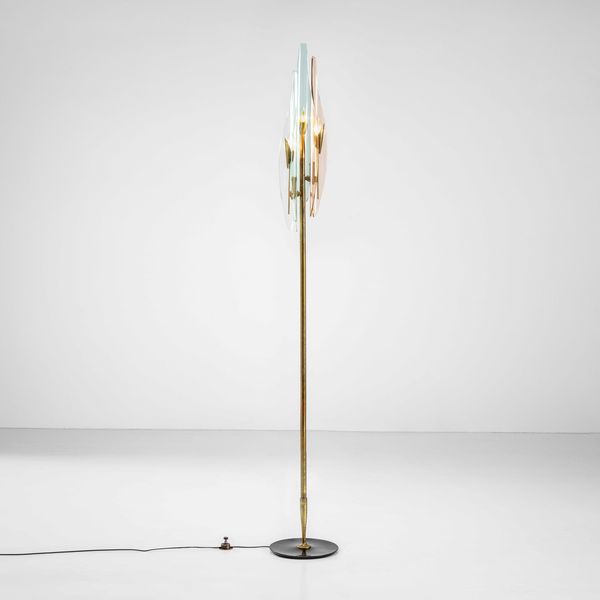 MAX INGRAND : Lampada da terra mod. Dahlia  - Asta Fine design - Associazione Nazionale - Case d'Asta italiane