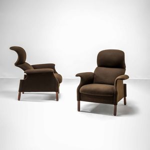 ACHILLE E PIERGIACOMO CASTIGLIONI - Due poltrone mod. Sanluca