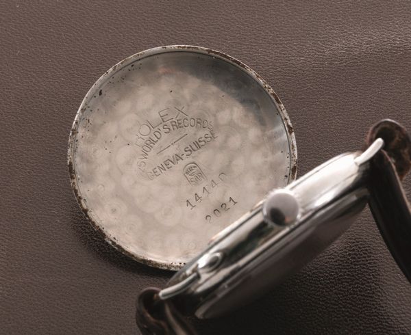 ROLEX - Rarissimo cronografo due contatori da polso monopulsante in acciaio referenza 2021 con fondello a cerniera, anse solidali, quadrante Argent� con scala tachimetrica e telemetrica  - Asta Orologio da polso e da tasca  - Associazione Nazionale - Case d'Asta italiane