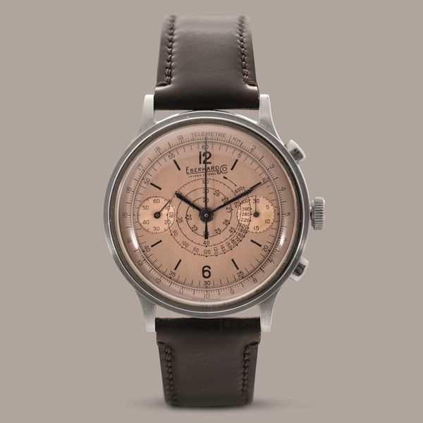 EBERHARD - Extrafort cronografo due contatori in acciaio con cassa a scalino, tasti a oliva, quadrante salmone con scala telemetrica e tachimentrica  - Asta Orologio da polso e da tasca  - Associazione Nazionale - Case d'Asta italiane