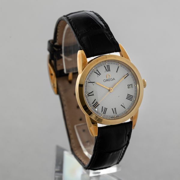 OMEGA - Louis Brandt in oro giallo 18k, quadrante bianco guiloch� con numeri Romani e datario, movimento automatico a vita e astuccio originale  - Asta Orologio da polso e da tasca  - Associazione Nazionale - Case d'Asta italiane