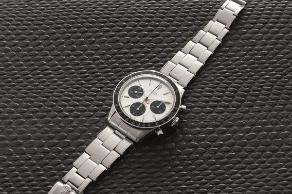 ROLEX - Daytona ref 6241 Cherry Logo carica manuale,in acciaio, quadrante Argent� contatori neri a contrasto, ghiera nera in bachelite e pulsanti a pompa  - Asta Orologio da polso e da tasca  - Associazione Nazionale - Case d'Asta italiane