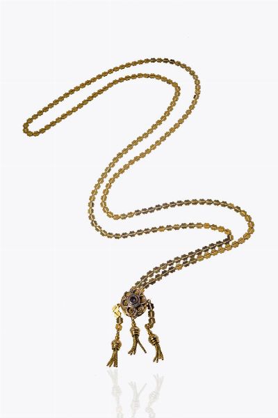 SALISCENDI : Peso gr 38 7 Lunghezza cm 120 in oro 9 Kt  XIX secolo; centrale con onice  - Asta Gioielli - Associazione Nazionale - Case d'Asta italiane