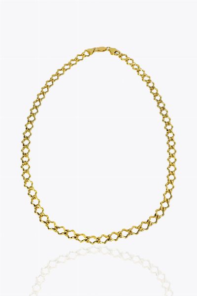 GIROCOLLO : Peso gr 14 3 Lunghezza cm 42 in oro giallo lavorato a maglia romboidale  - Asta Gioielli - Associazione Nazionale - Case d'Asta italiane