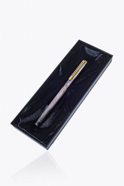 MONTBLANC : Stilografica Montblanc  modello Noblesse con corpo in acciaio e pennino in oro giallo. Corredata di scatola e libretto  - Asta Gioielli - Associazione Nazionale - Case d'Asta italiane