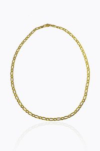 GIROCOLLO - Peso gr 13 5 Lunghezza cm 40 in oro giallo composta da maglia ad anelli ovalizzati ed appiattiti