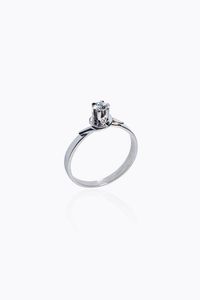 ANELLO - Peso gr 2 4 Misura 16 (56) diamante taglio brillante di ct 0 15 ca  probabile colore G-H  purezza IF-VVS