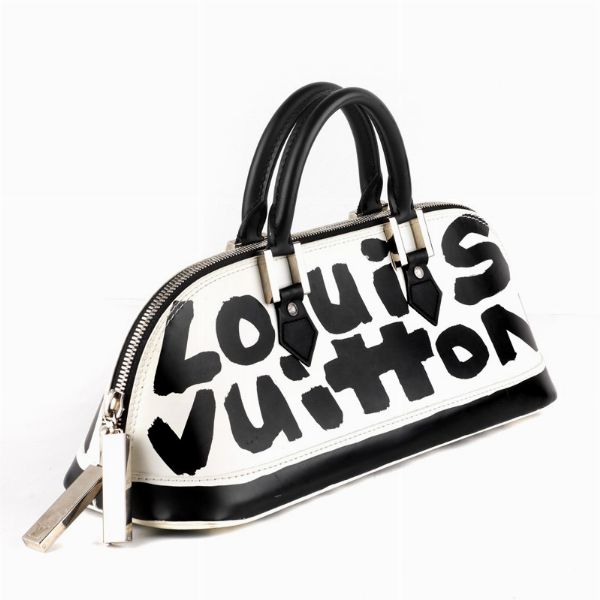 LOUIS VUITTON ALMA GRAFFITI  - Asta Vintage: borse e accessori di Hermes, Louis Vuitton e altre grandi maison - Associazione Nazionale - Case d'Asta italiane
