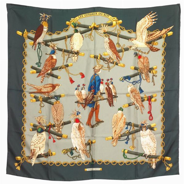 HERMES FOULARD �LES OISEAUX DU ROY�  - Asta Vintage: borse e accessori di Hermes, Louis Vuitton e altre grandi maison - Associazione Nazionale - Case d'Asta italiane