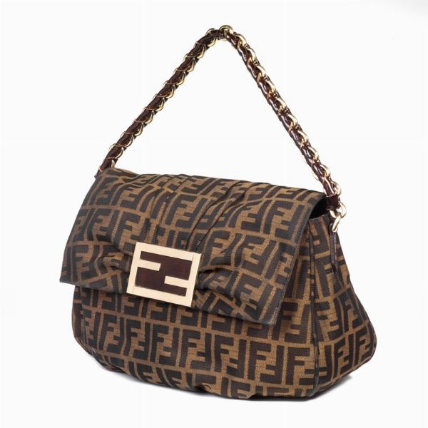 FENDI TRACOLLA MIA  - Asta Vintage: borse e accessori di Hermes, Louis Vuitton e altre grandi maison - Associazione Nazionale - Case d'Asta italiane