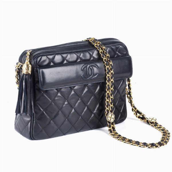 CHANEL TRACOLLA  - Asta Vintage: borse e accessori di Hermes, Louis Vuitton e altre grandi maison - Associazione Nazionale - Case d'Asta italiane