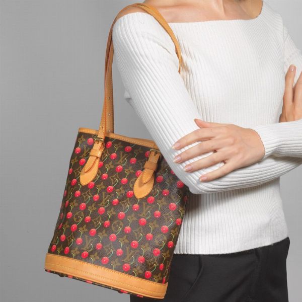 LOUIS VUITTON SHOPPING CHERRY  - Asta Vintage: borse e accessori di Hermes, Louis Vuitton e altre grandi maison - Associazione Nazionale - Case d'Asta italiane