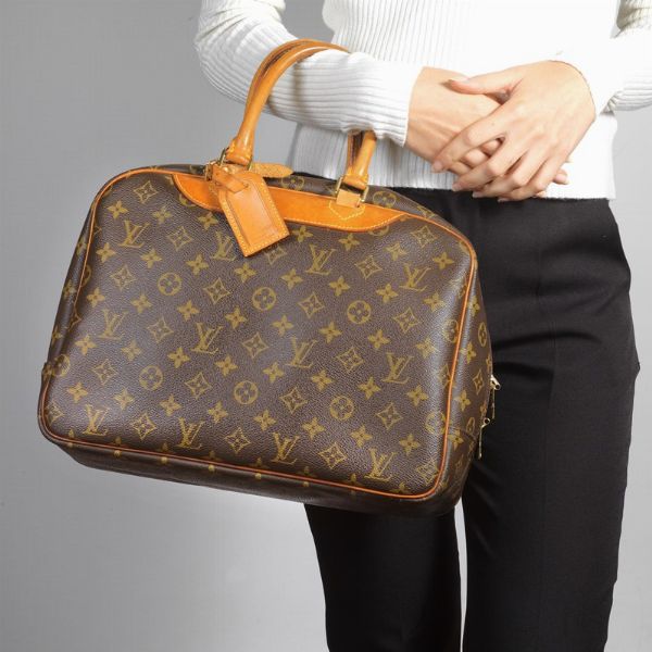 LOUIS VUITTON BORSA DEAUVILLE  - Asta Vintage: borse e accessori di Hermes, Louis Vuitton e altre grandi maison - Associazione Nazionale - Case d'Asta italiane