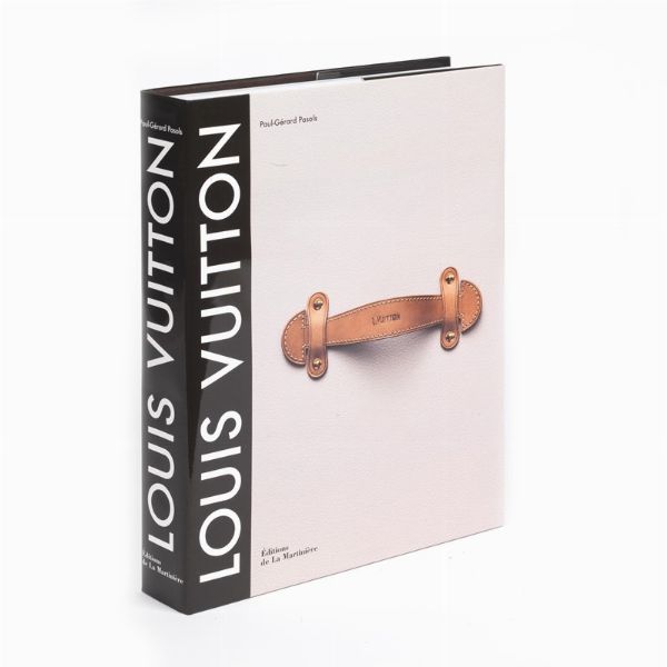 LOUIS VUITTON LIBRO EDIZIONE TEDESCA  - Asta Vintage: borse e accessori di Hermes, Louis Vuitton e altre grandi maison - Associazione Nazionale - Case d'Asta italiane