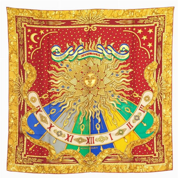 HERMES FOULARD �CARPE DIEM�  - Asta Vintage: borse e accessori di Hermes, Louis Vuitton e altre grandi maison - Associazione Nazionale - Case d'Asta italiane