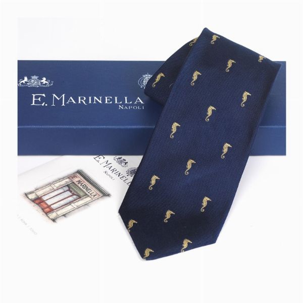 E. MARINELLA CRAVATTA  - Asta Vintage: borse e accessori di Hermes, Louis Vuitton e altre grandi maison - Associazione Nazionale - Case d'Asta italiane